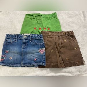 Skirts size 7 girls Gap skorts embroidered 3 skirts!